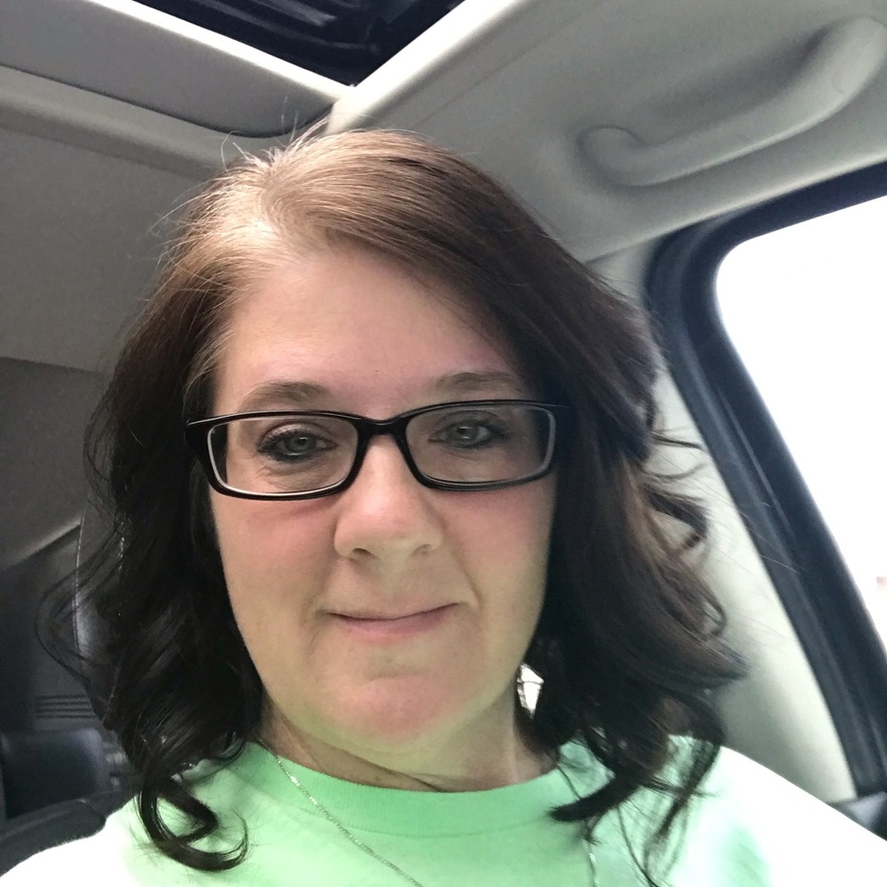 Meet your Posher, Melani